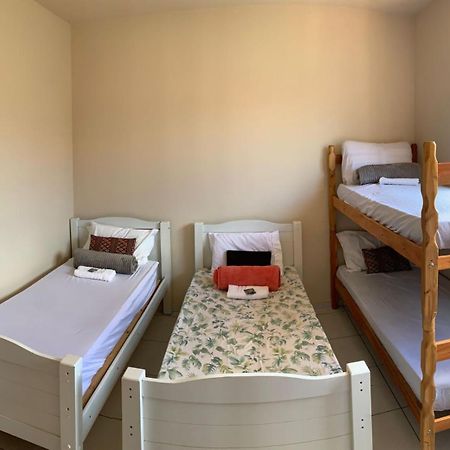 Hospedagem Itaborai Hotel Ravena Eksteriør billede